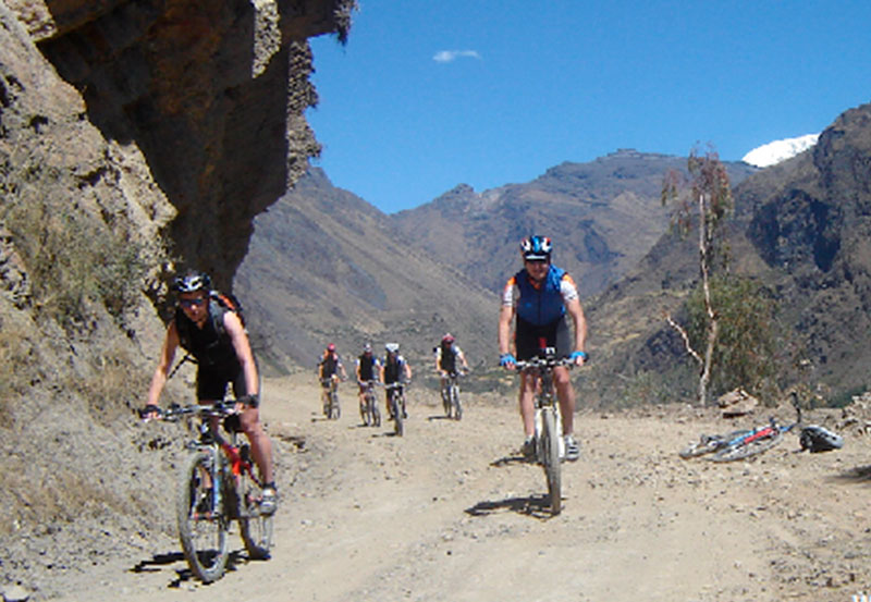 Bicicleta de Montaña Trans-Cordillera Blanca Huascarán-Circuito en 2 ruedas